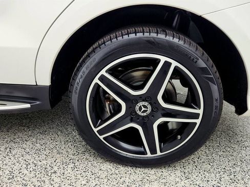 Used 2018 Mercedes-Benz GLE 350 4MATIC w/ Premium 1 Package image 9