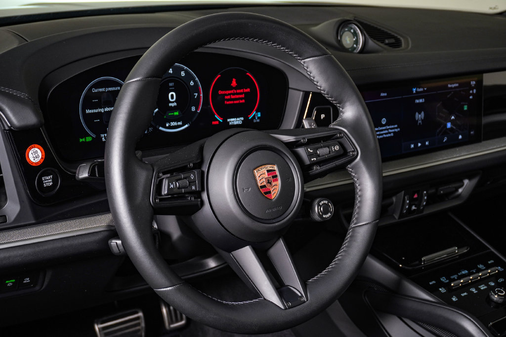 Certified 2026 Porsche Cayenne S AWD/4WD image 18