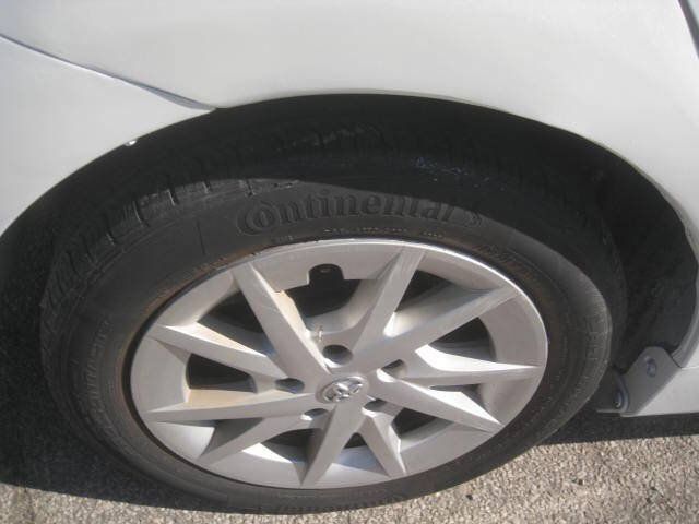 Used 2012 Toyota Prius V Three FWD image 32