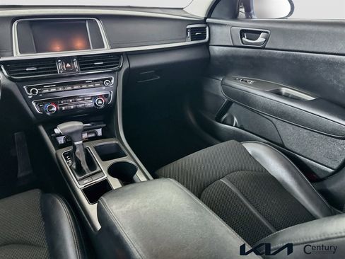 Certified 2019 Kia Optima S FWD image 21