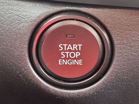 Used 2023 MAZDA CX-30 AWD 2.5 S w/ Select Package image 19