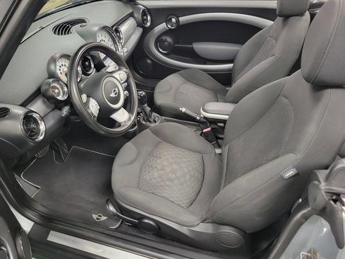 Used 2010 MINI Cooper S image 17
