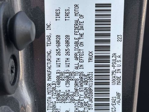 Used 2023 Toyota Tundra Limited w/ Power Package AWD/4WD image 29