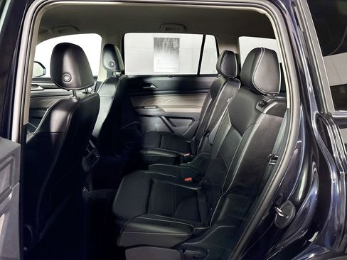 Used 2023 Volkswagen Atlas SE image 19