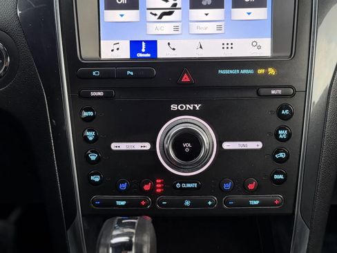 Used 2019 Ford Explorer Sport w/ Equipment Group 401A image 37