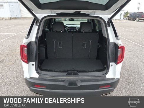 Certified 2023 GMC Acadia AT4 w/ Technology Package image 9
