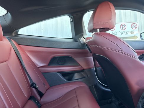 Used 2024 BMW 430i Coupe w/ Convenience Package image 54