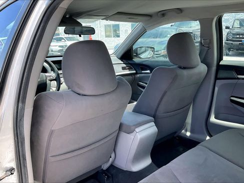 Used 2011 Honda Accord LX image 12