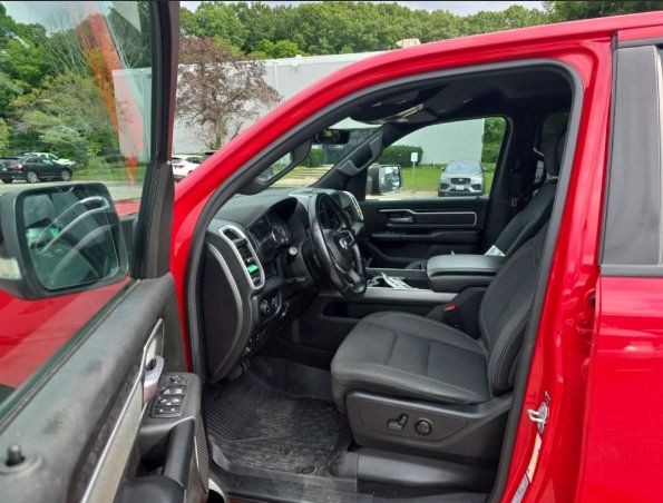 Used 2022 RAM 1500 Big Horn AWD/4WD image 5