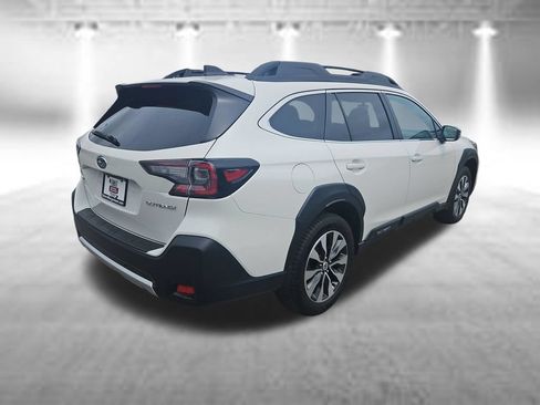 Certified 2025 Subaru Outback Limited AWD/4WD image 5