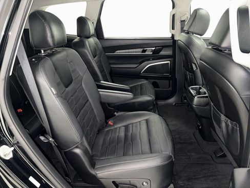 Used 2023 Kia Telluride SX X-Line image 24