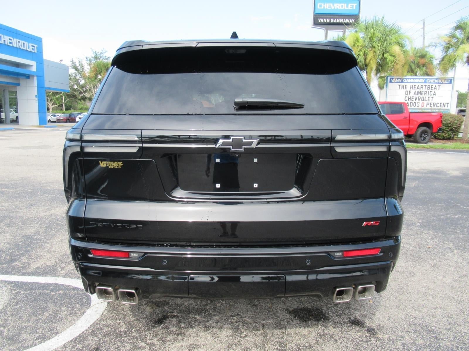 New 2026 Chevrolet Traverse RS w/ LPO, Floor Liner Package FWD image 6