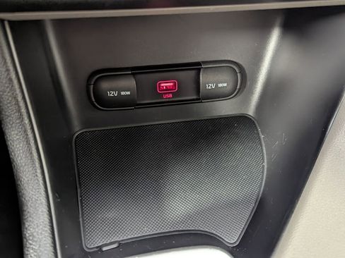 Used 2022 Kia Sportage LX image 21