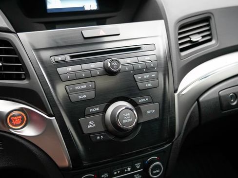 Used 2019 Acura ILX FWD image 17