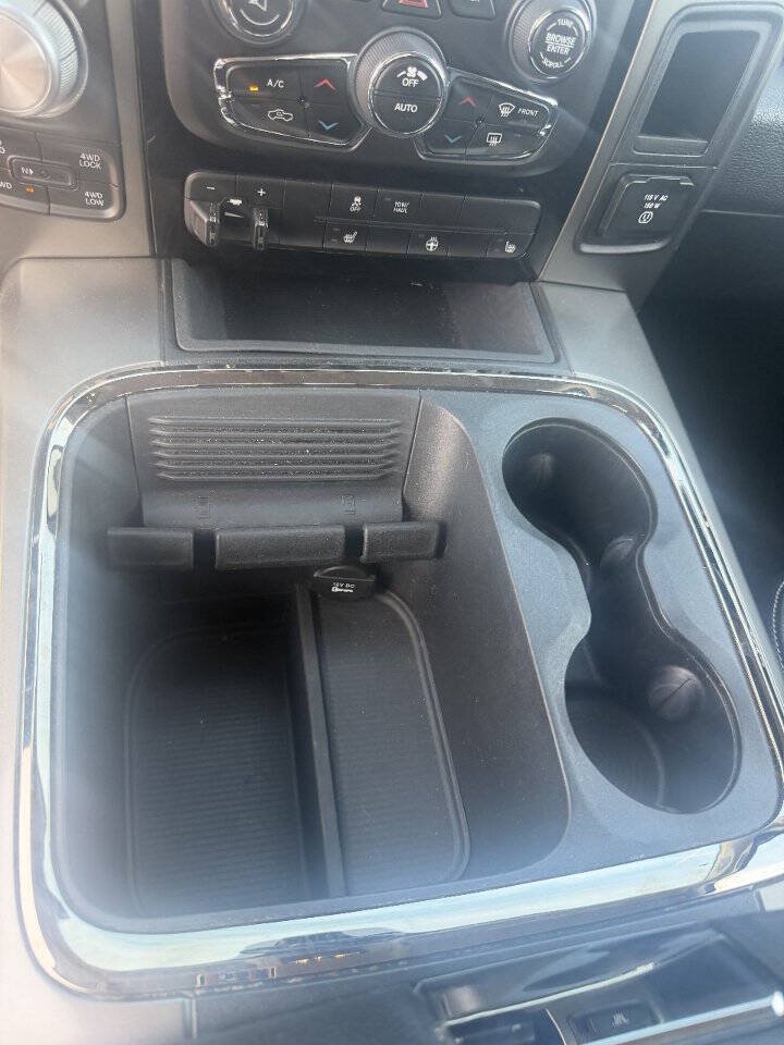 Used 2016 RAM 1500 Sport w/ Convenience Group AWD/4WD image 10