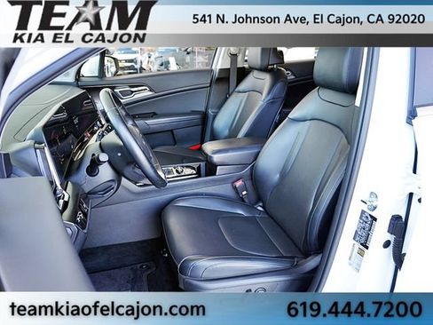 Certified 2024 Kia Sportage EX FWD image 15