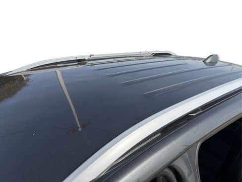 Used 2021 GMC Terrain SLT image 12