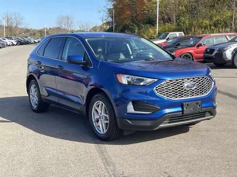 Used 2023 Ford Edge SEL image 7