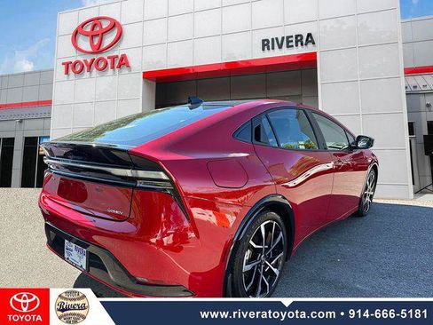 Certified 2026 Toyota Prius Plug-In Hybrid FWD image 7