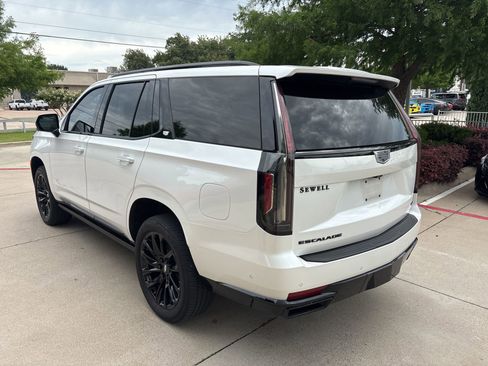 Used 2024 Cadillac Escalade Sport w/ LPO, ONYX Package RWD image 5