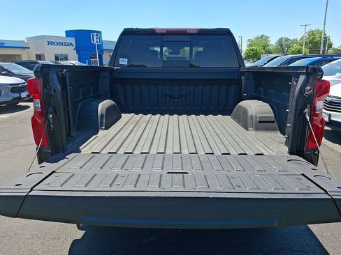 Certified 2023 Chevrolet Silverado 1500 LT Trail Boss w/ LT Trail Boss Premium Package AWD/4WD image 30