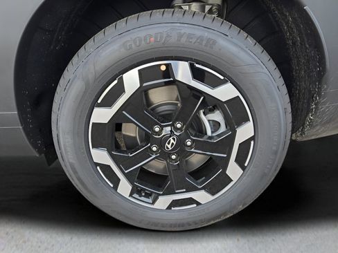 New 2026 Hyundai Santa Fe SE image 11