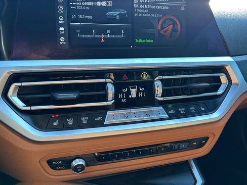 Used 2022 BMW 430i Coupe w/ Convenience Package image 16