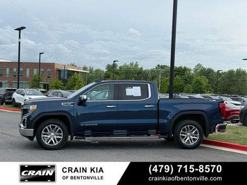 Used 2019 GMC Sierra 1500 SLT w/ SLT Premium Plus Package AWD/4WD image 4