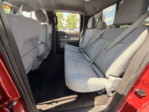 Used 2014 Ford F150 XLT w/ Equipment Group 302A Luxury AWD/4WD image 12