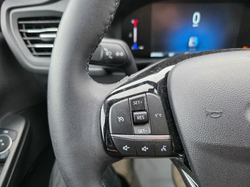 Certified 2023 Ford Escape Active AWD/4WD image 15