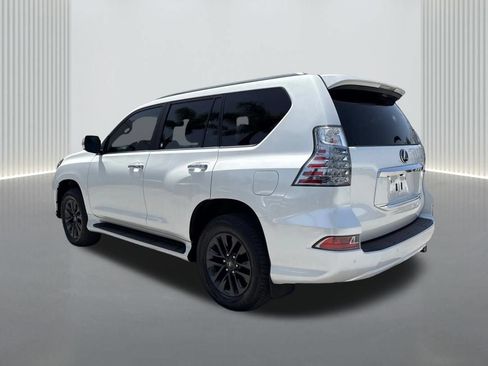 Used 2023 Lexus GX 460 Premium w/ Premium Package AWD/4WD image 7