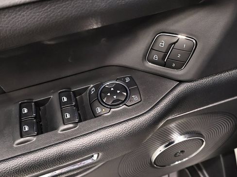 Certified 2024 Ford Expedition Limited image 12