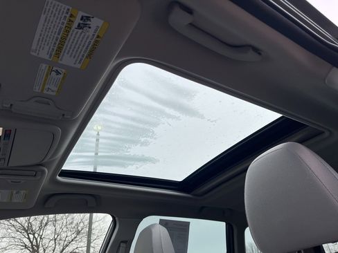 Used 2023 Subaru Forester Premium image 12