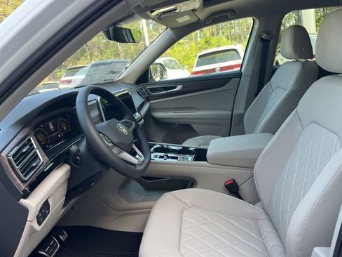 New 2026 Volkswagen Atlas SEL Premium R-Line AWD/4WD image 6