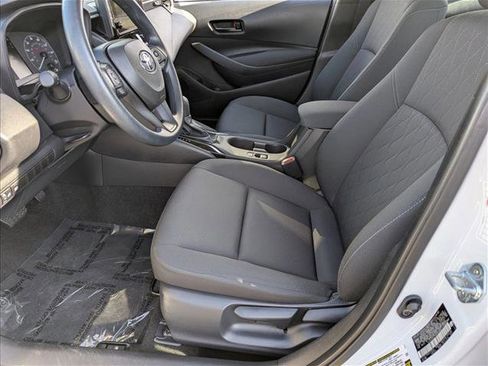 Used 2025 Toyota Corolla LE image 15