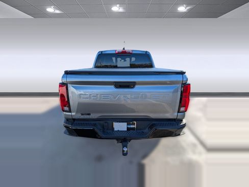 Used 2024 Chevrolet Colorado Z71 w/ Z71 Convenience Package 2 image 10