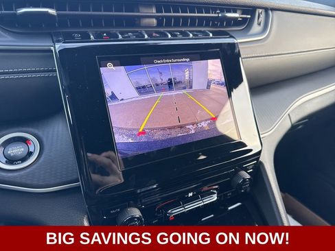 New 2025 Jeep Grand Cherokee L Laredo image 30