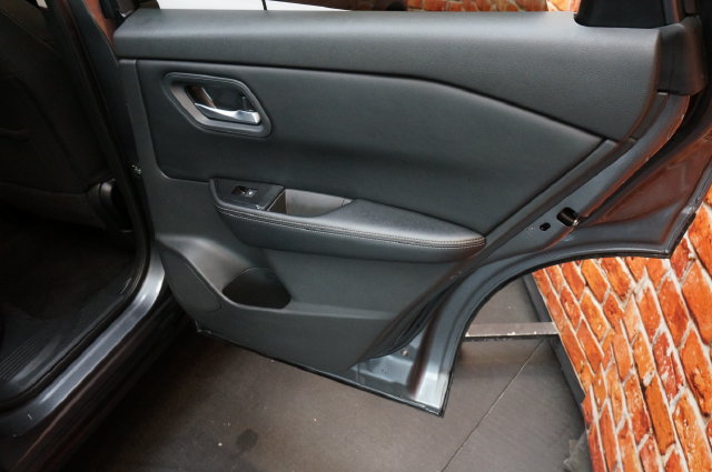 Certified 2025 Nissan Rogue SV AWD/4WD image 47