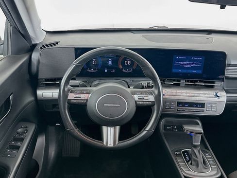 Used 2024 Hyundai Kona SEL FWD image 17