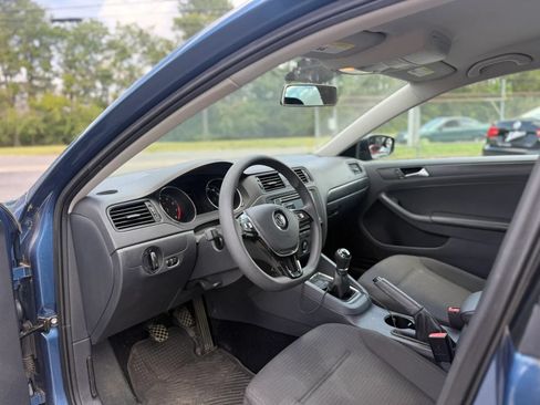 Used 2016 Volkswagen Jetta S FWD image 11
