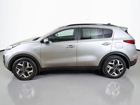 Used 2022 Kia Sportage EX image 13