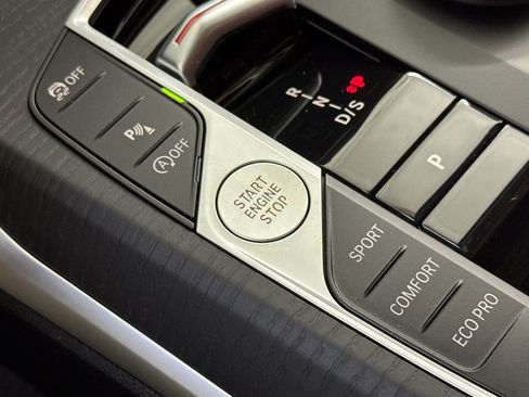 Used 2026 BMW 330i Sedan w/ Convenience Package image 28