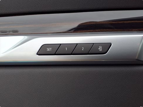 New 2026 Cadillac Escalade 2WD image 18