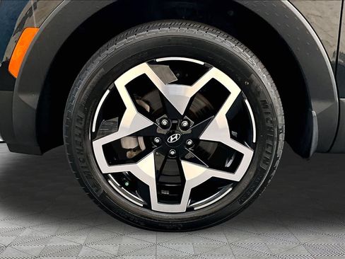 Used 2023 Hyundai Santa Cruz Limited AWD/4WD image 19