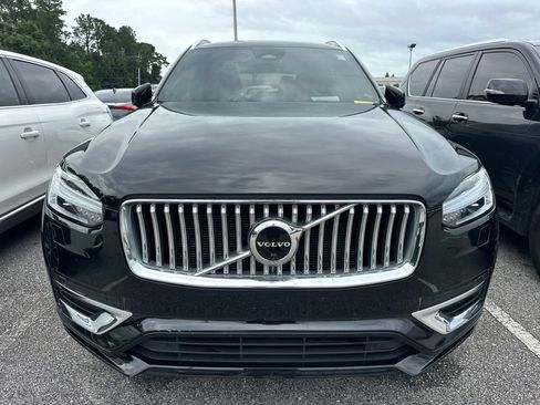 Used 2023 Volvo XC90 B6 Ultimate w/ Lounge Package AWD/4WD image 2
