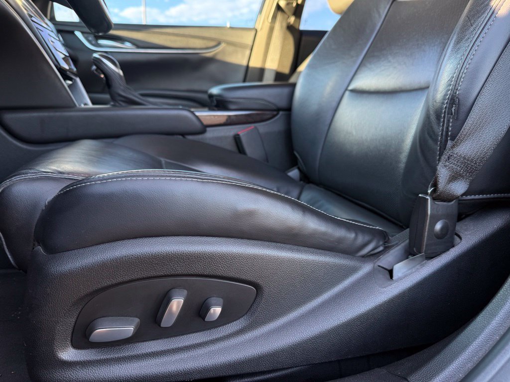 Used 2014 Cadillac XTS FWD image 9