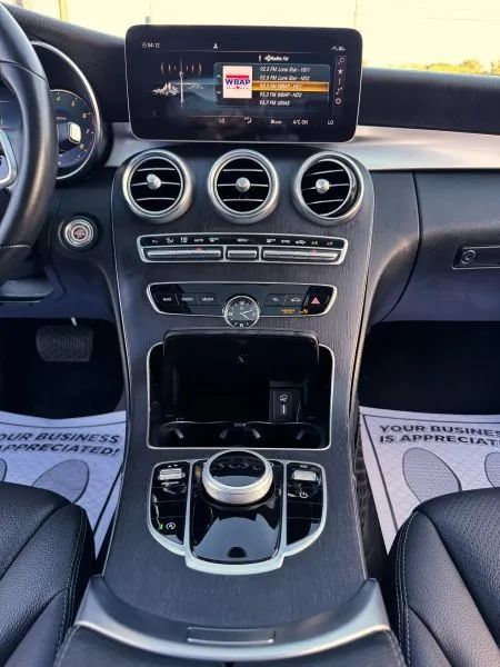 Used 2020 Mercedes-Benz C 300 Sedan image 33