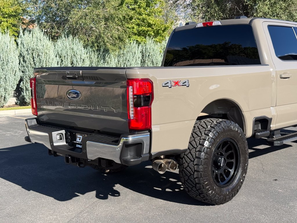 Used 2026 Ford F250 Lariat AWD/4WD image 10