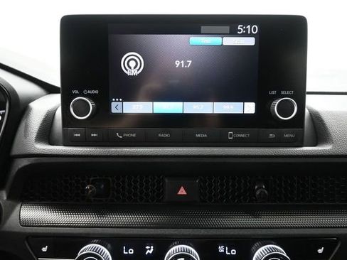 Used 2025 Honda CR-V EX image 9