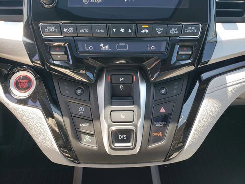 Used 2024 Honda Odyssey Touring image 21